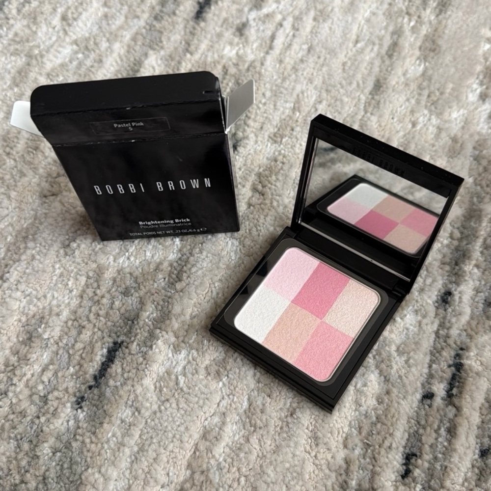 Bobbi Brown Brightening Brick Blush Illuminator Pastel Pink 5